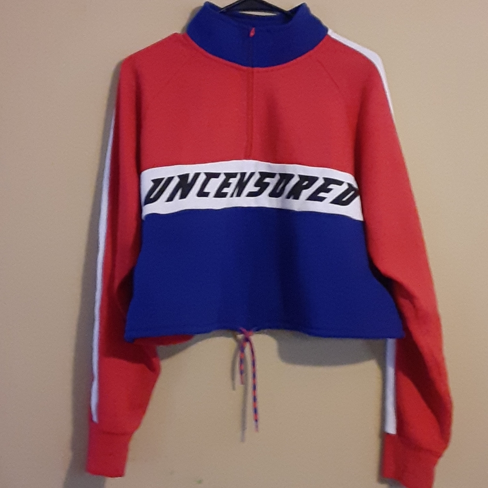 Crop top sweater